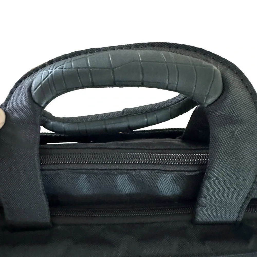 TARGUS REVOLUTION CHECKPOINT FRIENDLY BRIEFCASE